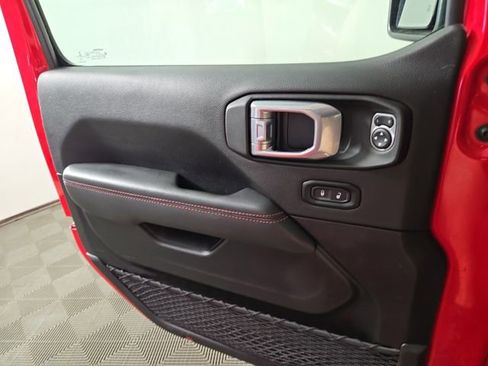 Used 2023 Jeep Wrangler Rubicon w/ LED Lighting Group AWD/4WD image 29