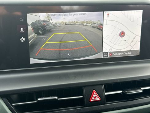 Certified 2024 Kia Seltos SX w/ SX Sunroof Package image 19