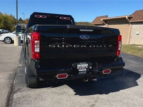 Used 2021 Ford F350 Lariat w/ Chrome Package image 7