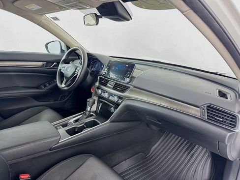 Used 2019 Honda Accord LX image 28