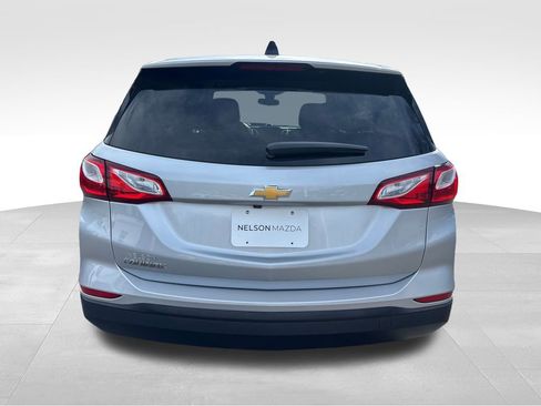 Used 2020 Chevrolet Equinox LS w/ LS Convenience Package image 6