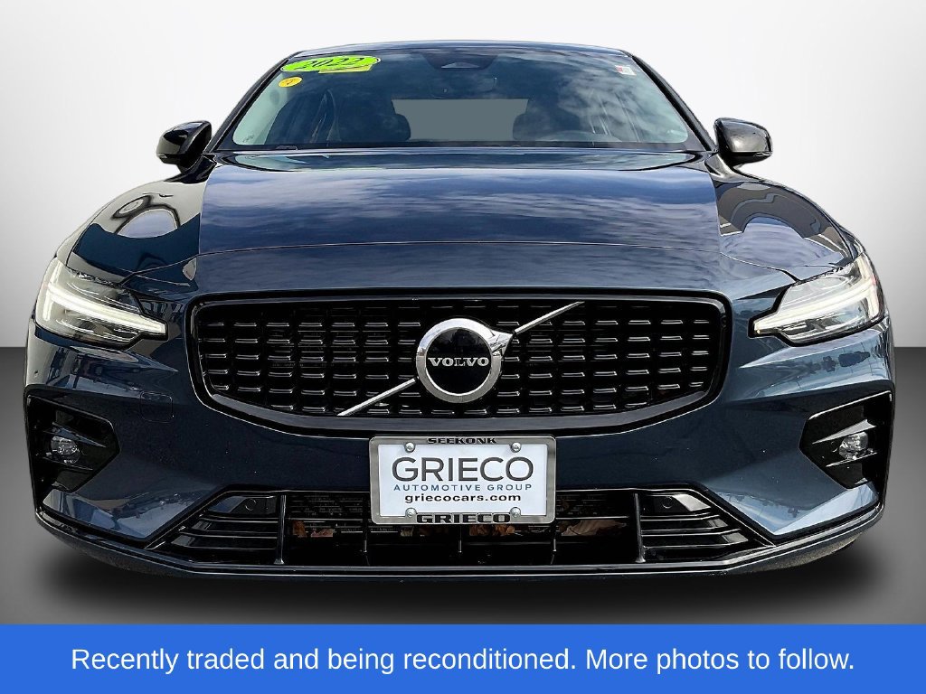 Used 2024 Volvo S60 B5 Core AWD/4WD image 2