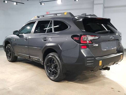 Used 2025 Subaru Outback Wilderness AWD/4WD image 5