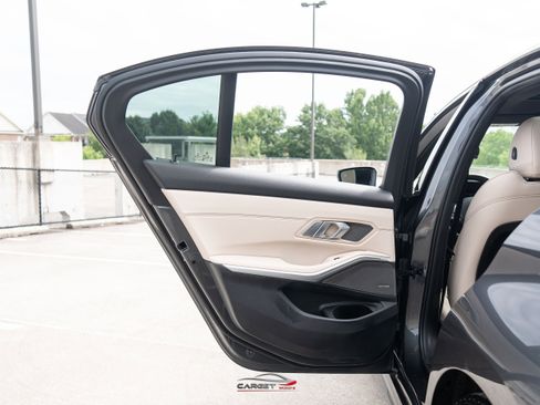 Used 2020 BMW 330i xDrive Sedan w/ M Sport Package AWD/4WD image 44