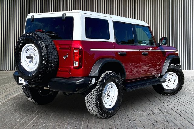 Used 2026 Ford Bronco Heritage Edition AWD/4WD image 2
