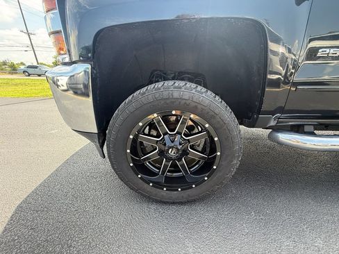 Used 2016 Chevrolet Silverado 2500 LT w/ LT Convenience Package AWD/4WD image 10