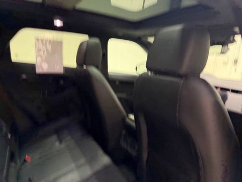 Used 2024 Land Rover Range Rover Evoque S AWD/4WD image 40