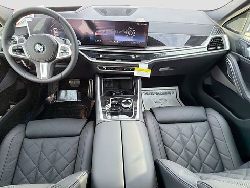 New 2026 BMW X6 xDrive40i w/ Executive Package image 16