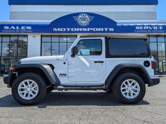 Used 2023 Jeep Wrangler Sport AWD/4WD video 1