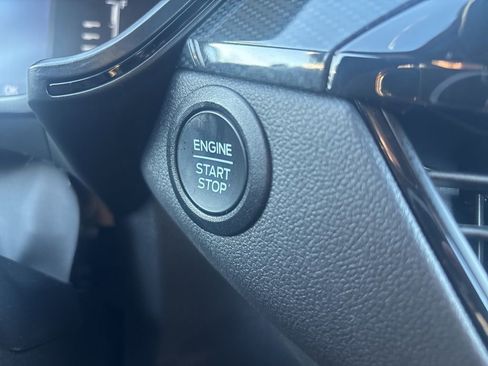 Used 2024 Ford Escape ST-Line image 25