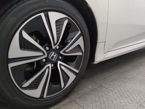 Used 2018 Honda Civic EX-T image 31