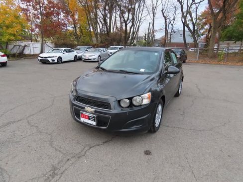Used 2014 Chevrolet Sonic LT image 1