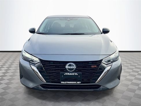 Used 2024 Nissan Sentra SR image 2
