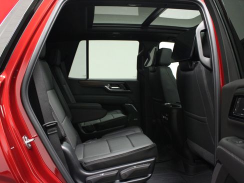 New 2026 GMC Yukon Denali AWD/4WD image 17