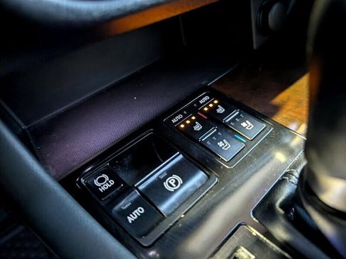 Used 2017 Lexus RX 350 AWD image 25