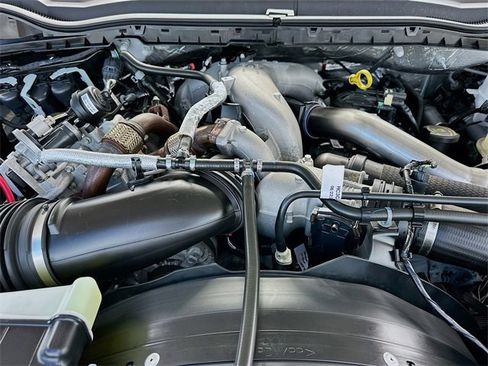 Used 2022 Ford F350 Platinum image 30