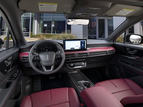 New 2026 Lincoln Corsair Reserve w/ Jet Appearance Package image 9