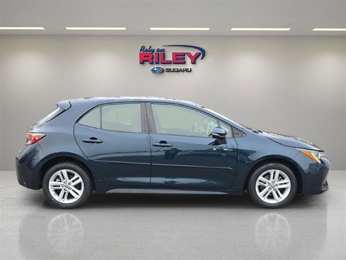 Used 2020 Toyota Corolla SE image 6