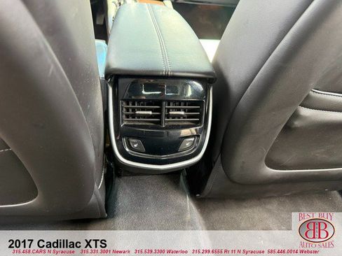 Used 2017 Cadillac XTS Luxury FWD image 8