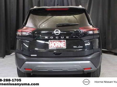 Used 2023 Nissan Rogue SL w/ SL Premium Package image 14
