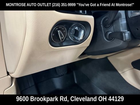 Used 2020 Porsche Macan AWD/4WD image 19
