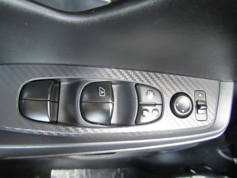 Used 2023 Nissan Sentra SV image 31