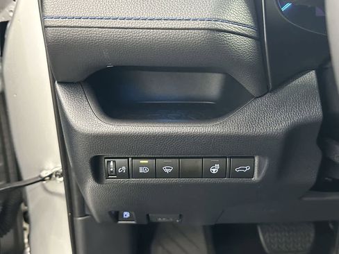 Used 2019 Toyota RAV4 XSE image 16