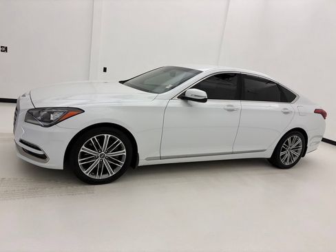 Used 2019 Genesis G80 3.8 RWD image 15