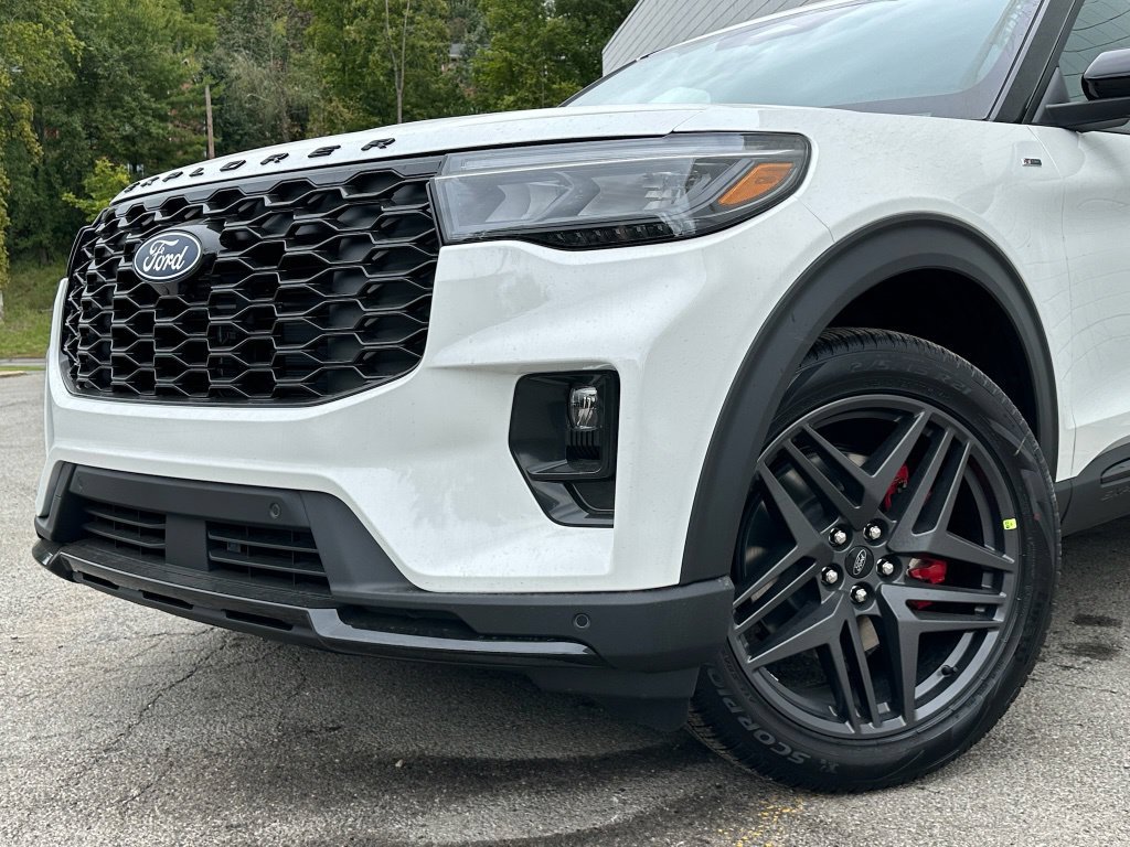 New 2027 Ford Explorer ST-Line w/ Premium Package AWD/4WD image 31