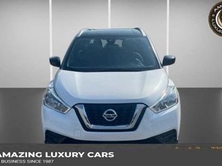 Used 2020 Nissan Kicks SV FWD video 1