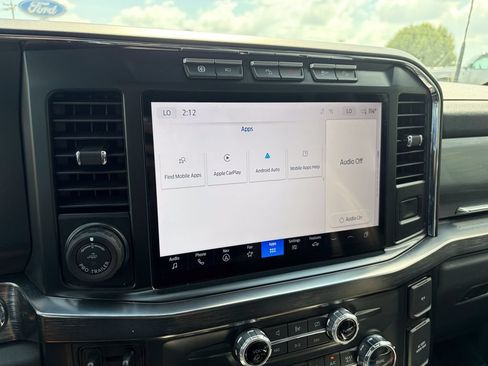 Certified 2024 Ford F250 Lariat w/ Lariat Ultimate Package AWD/4WD image 25