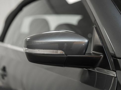 Used 2014 Volkswagen Beetle 2.5 image 15