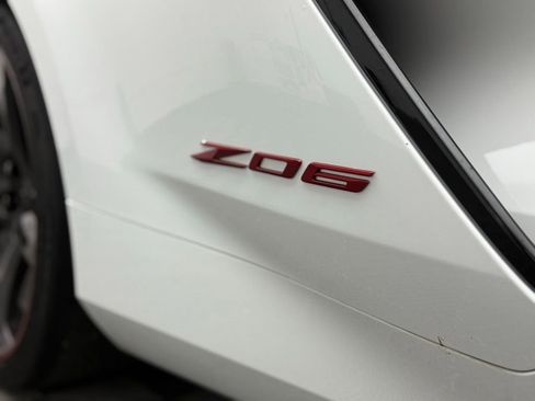 Used 2024 Chevrolet Corvette Z06 w/ Z07 Performance Package image 38