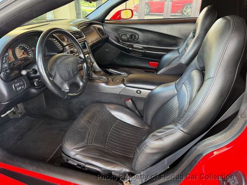 Used 1999 Chevrolet Corvette Coupe w/ Performance Handling Pkg RWD image 7