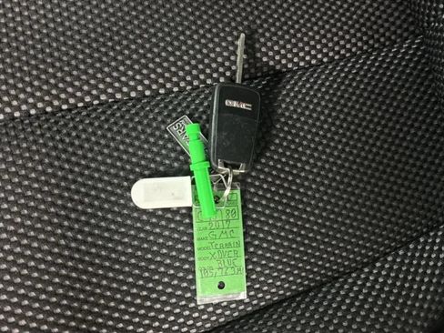 Used 2017 GMC Terrain SLE FWD image 28
