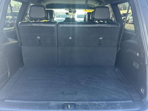 Used 2024 Jeep Wagoneer L Series II w/ Flexible Seating Group image 44