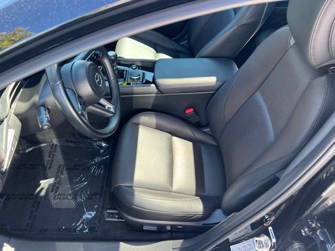 Used 2025 MAZDA MAZDA3 2.5 S Hatchback w/ Premium Pkg FWD image 13