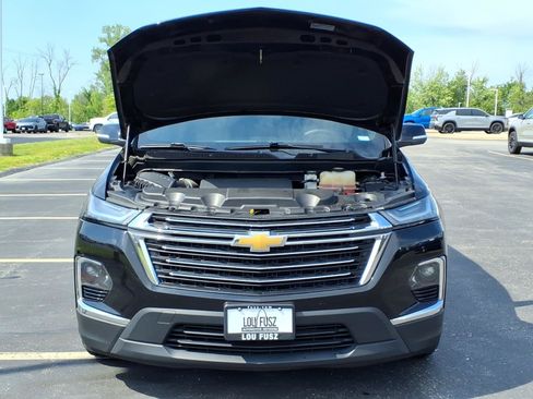 Used 2023 Chevrolet Traverse LT FWD image 32