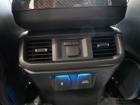 New 2025 Ford F150 Lariat w/ Equipment Group 502A High image 13