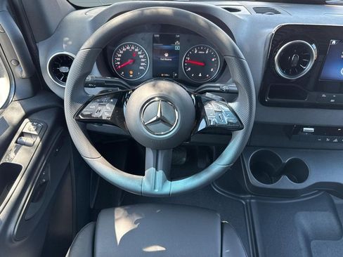 New 2026 Mercedes-Benz Sprinter 2500 image 24