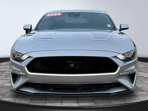 Used 2022 Ford Mustang Coupe RWD image 3
