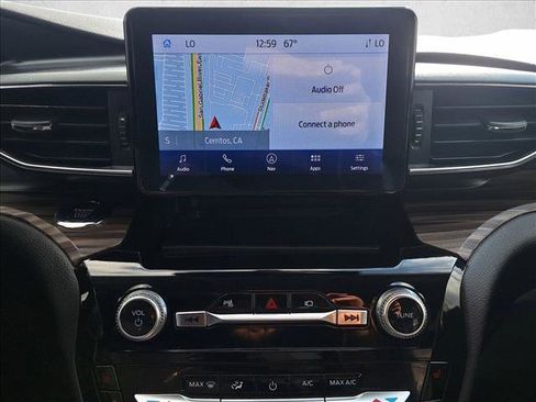 Used 2023 Ford Explorer Limited w/ Equipment Group 301A image 12