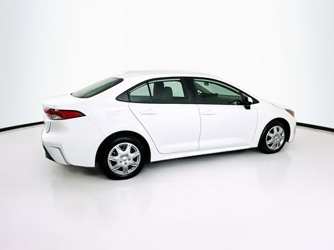 Used 2024 Toyota Corolla LE image 10