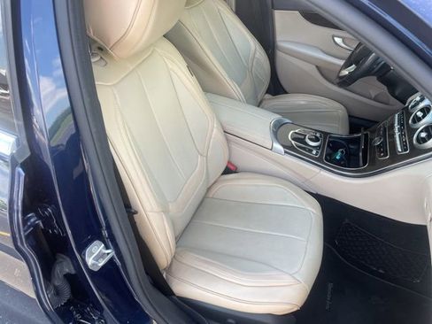 Used 2017 Mercedes-Benz C 300 4MATIC Sedan image 44