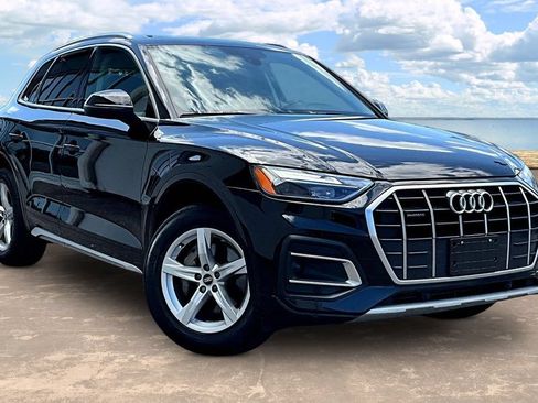Used 2021 Audi Q5 2.0T Premium Plus w/ Convenience Package AWD/4WD image 3