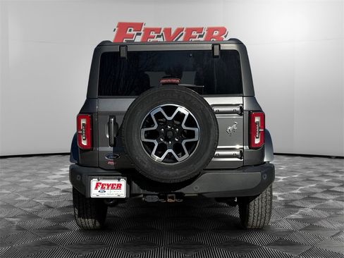 Certified 2022 Ford Bronco Outer Banks image 4