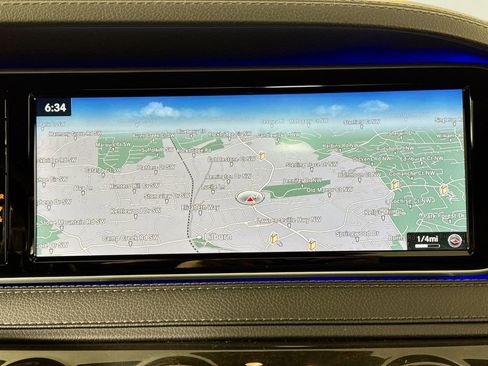 Used 2017 Mercedes-Benz S 550 4MATIC Sedan image 13