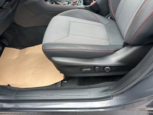 Used 2023 Subaru Forester Sport image 11