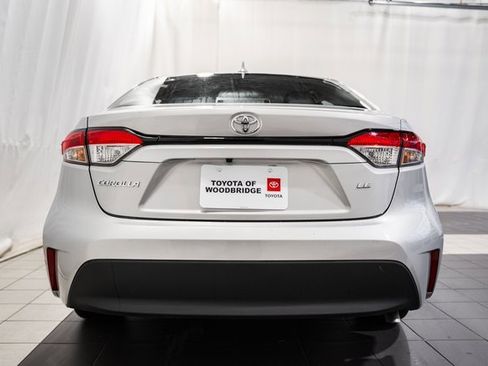 Used 2024 Toyota Corolla LE image 5