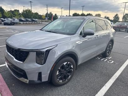 Used 2024 Kia Sorento S w/ Panoramic Sunroof Package